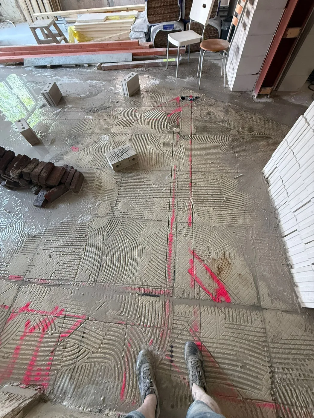 Betonvloer zagen met water &mdash; zaagsnede in beton Eindhoven Stratum