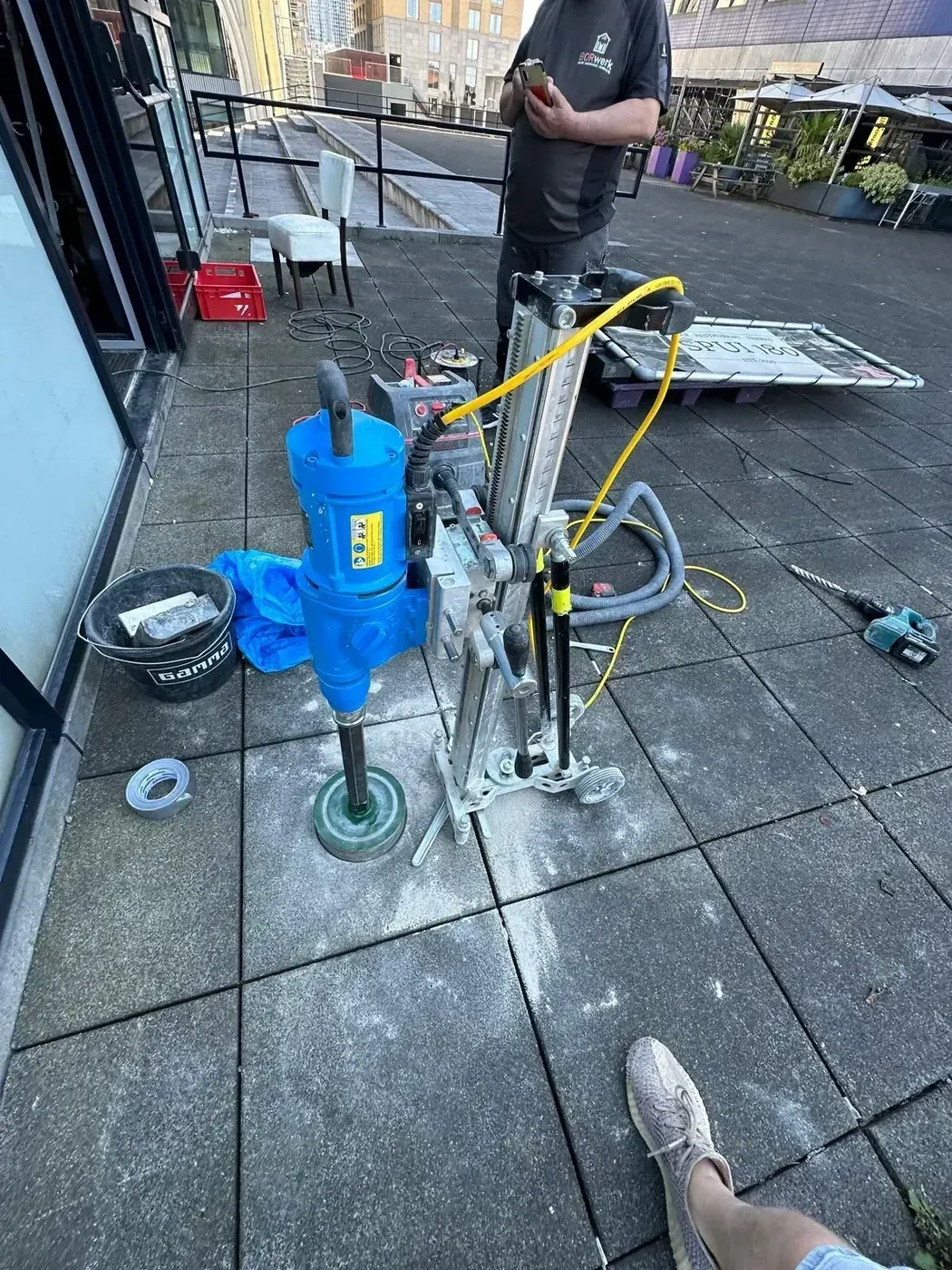 Dakdoorvoer boren kosten plat dak bitumen