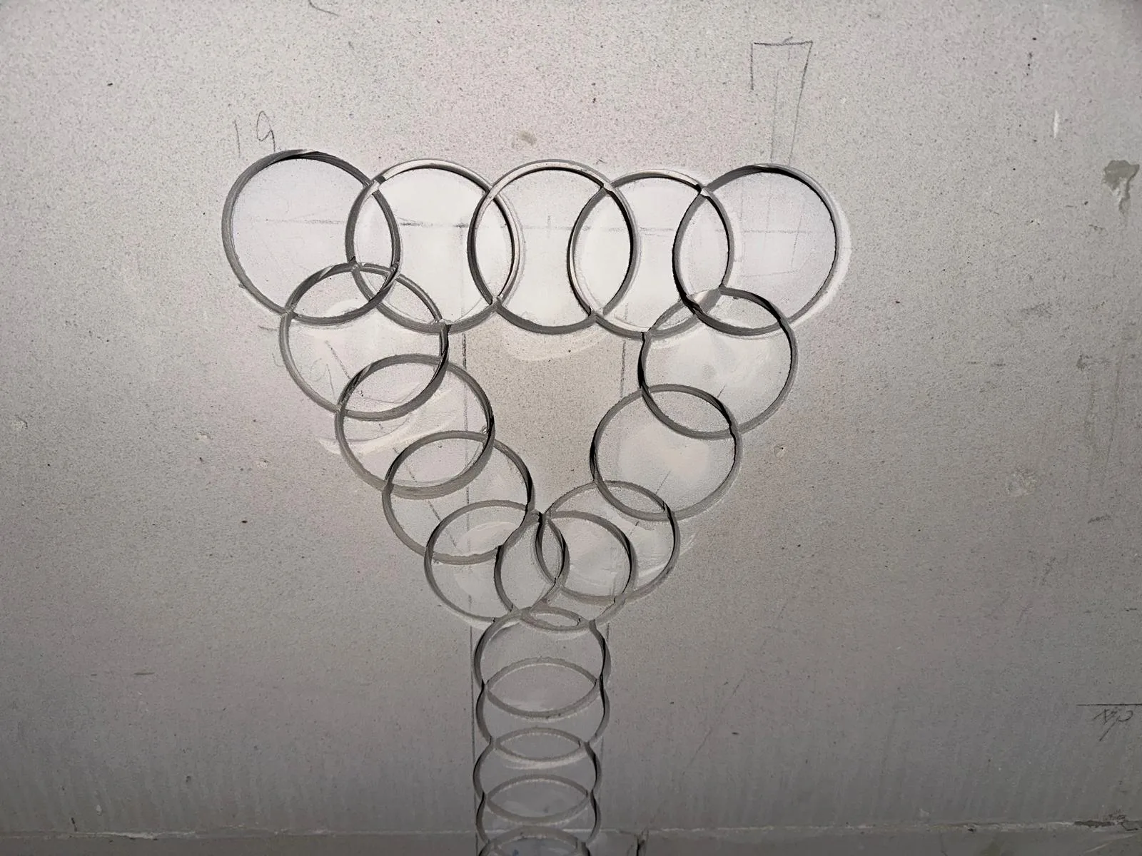 Overlappende boringen T-patroon